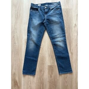 Gap 1969 Real Straight Jeans Womens 31 Regular Medium Wash Denim Classic